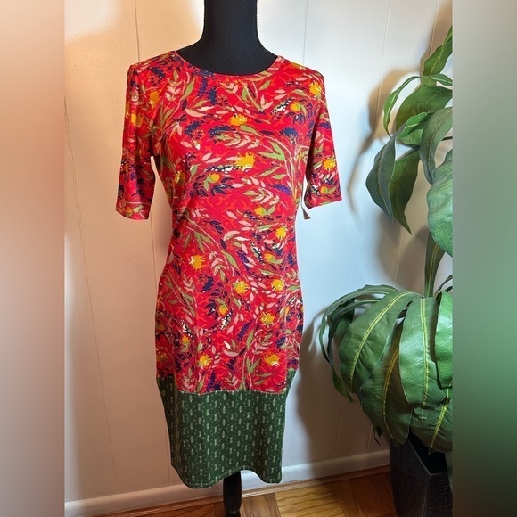 NWT LulaRoe Red Floral Women’s Julia Dress Size Small - Picture 3 of 14